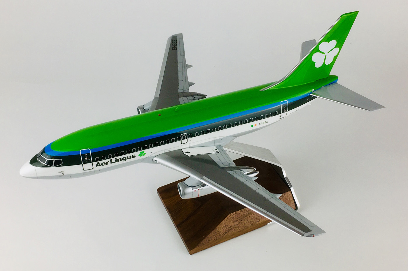 Conquest Models Aer Lingus Boeing 737-200