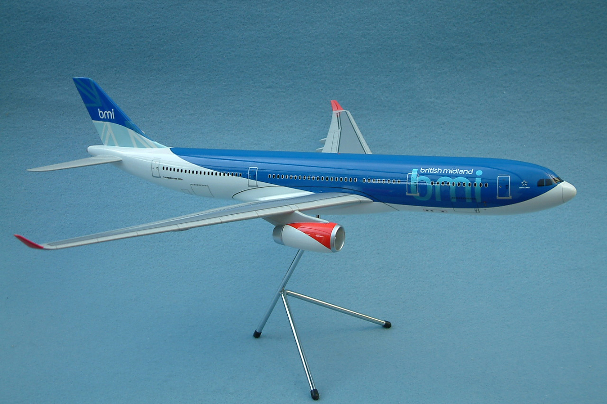 Conquest Models 1/100 BMI Airbus A330-300