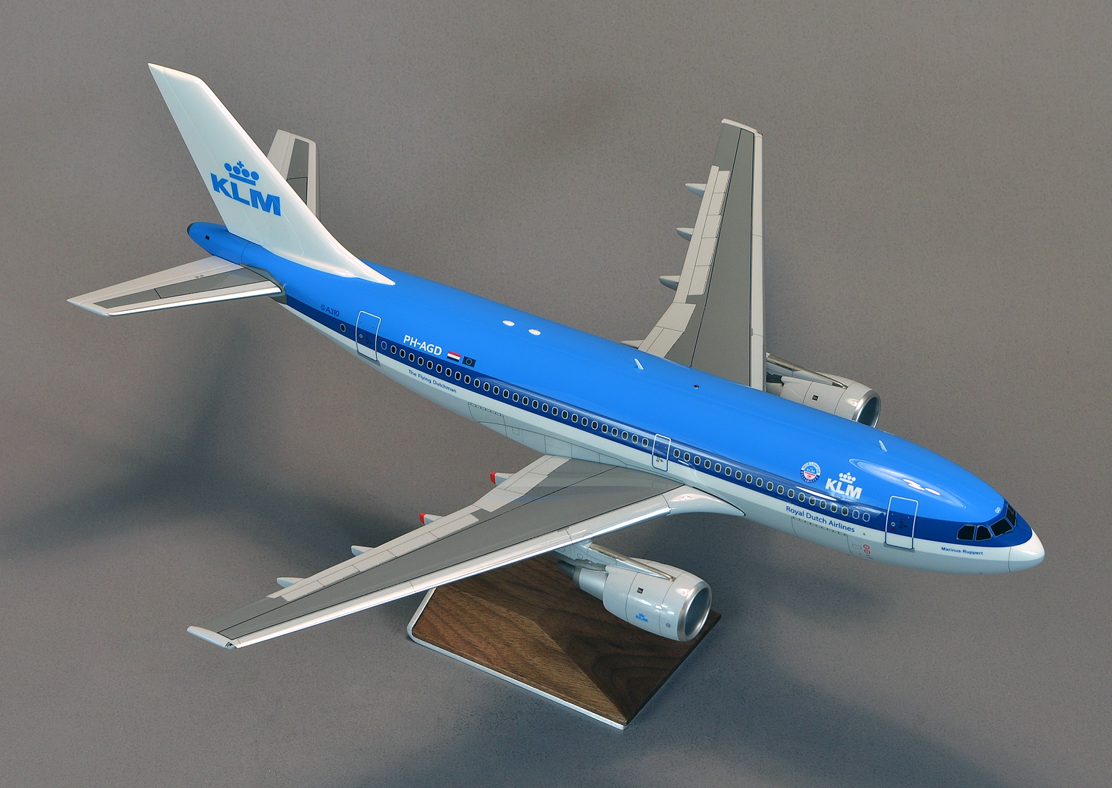 Conquest Models 1/100 KLM Airbus A310