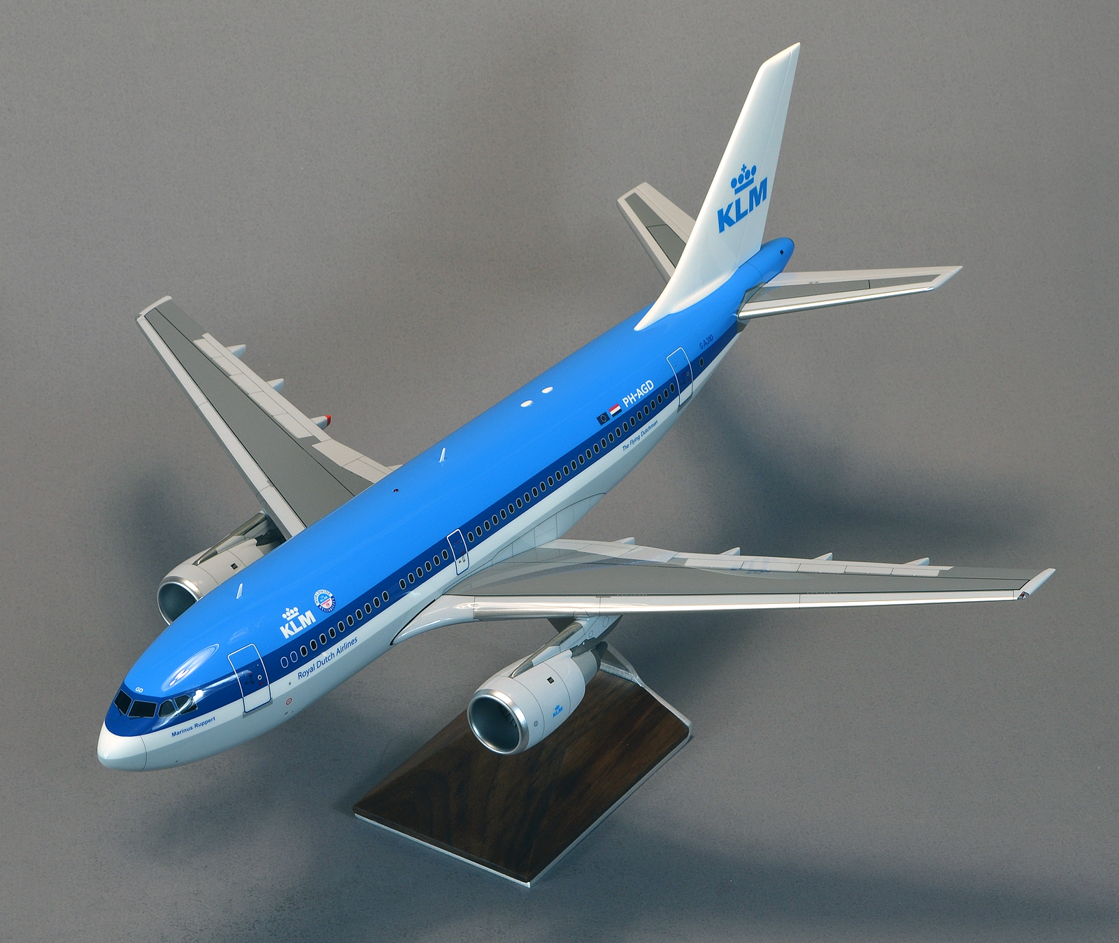 Conquest Models 1/100 KLM Airbus A310